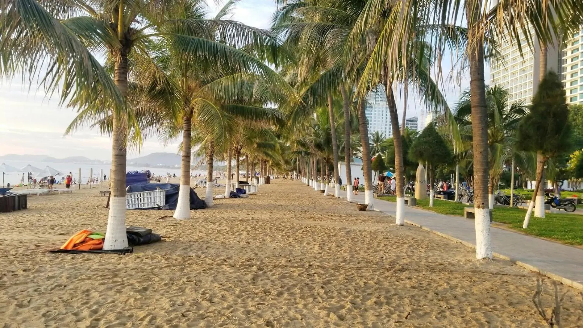 Contatos de Ch Muong Thanh Luxury Nha Trang. 60 Tran Phu